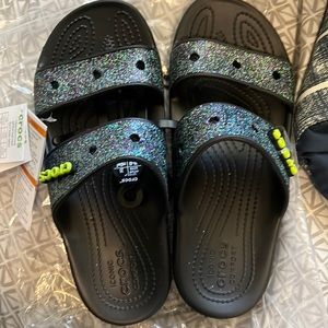New crocs sandals size 9 women / 7 men